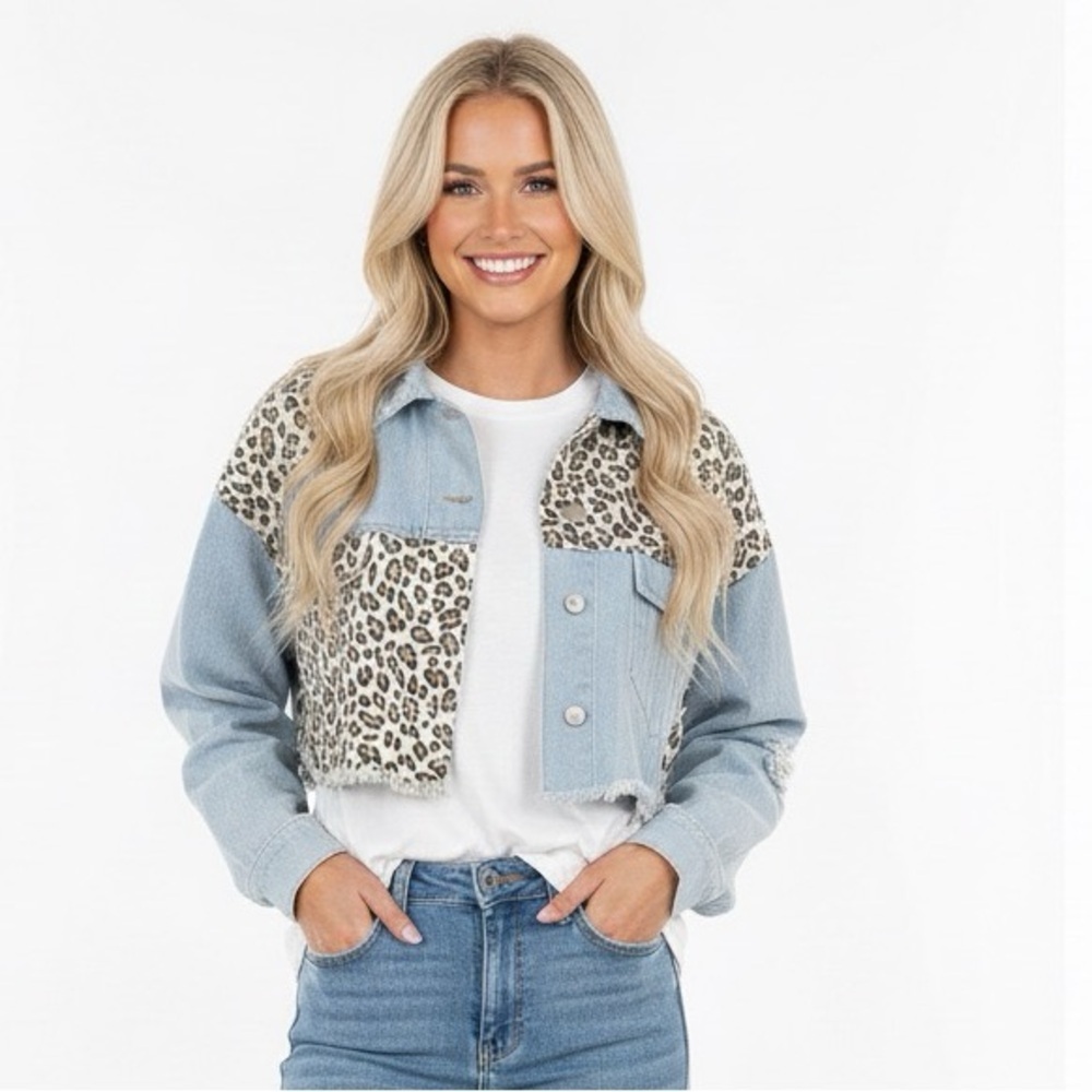 Entro Blue and Leopard Print crop boho Jean Jacket size medium